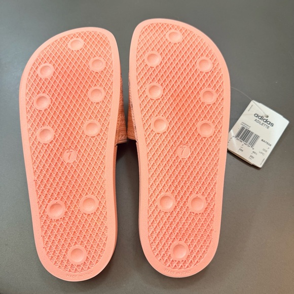adidas Originals Adilette Mono Pool Slide - Size 7 - Picture 4 of 4